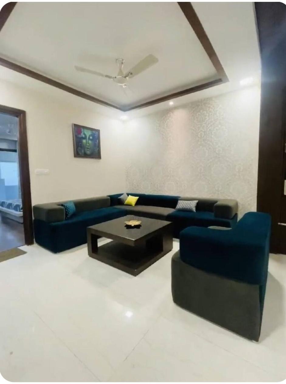 Homistay 1 Bhk Панчкула Екстериор снимка